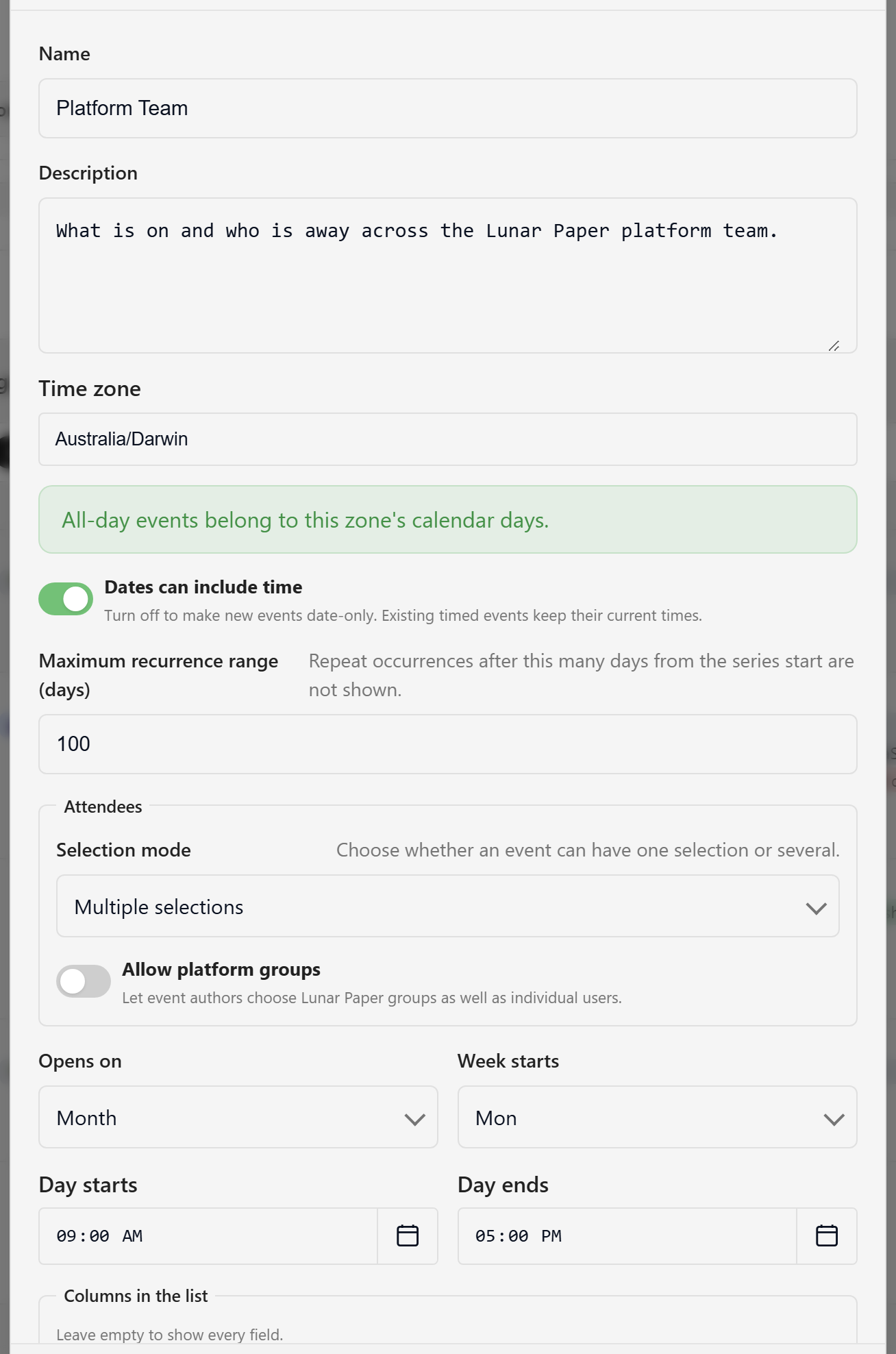 The Calendar settings dialog showing identity, timed-event, recurrence, attendee, and layout settings